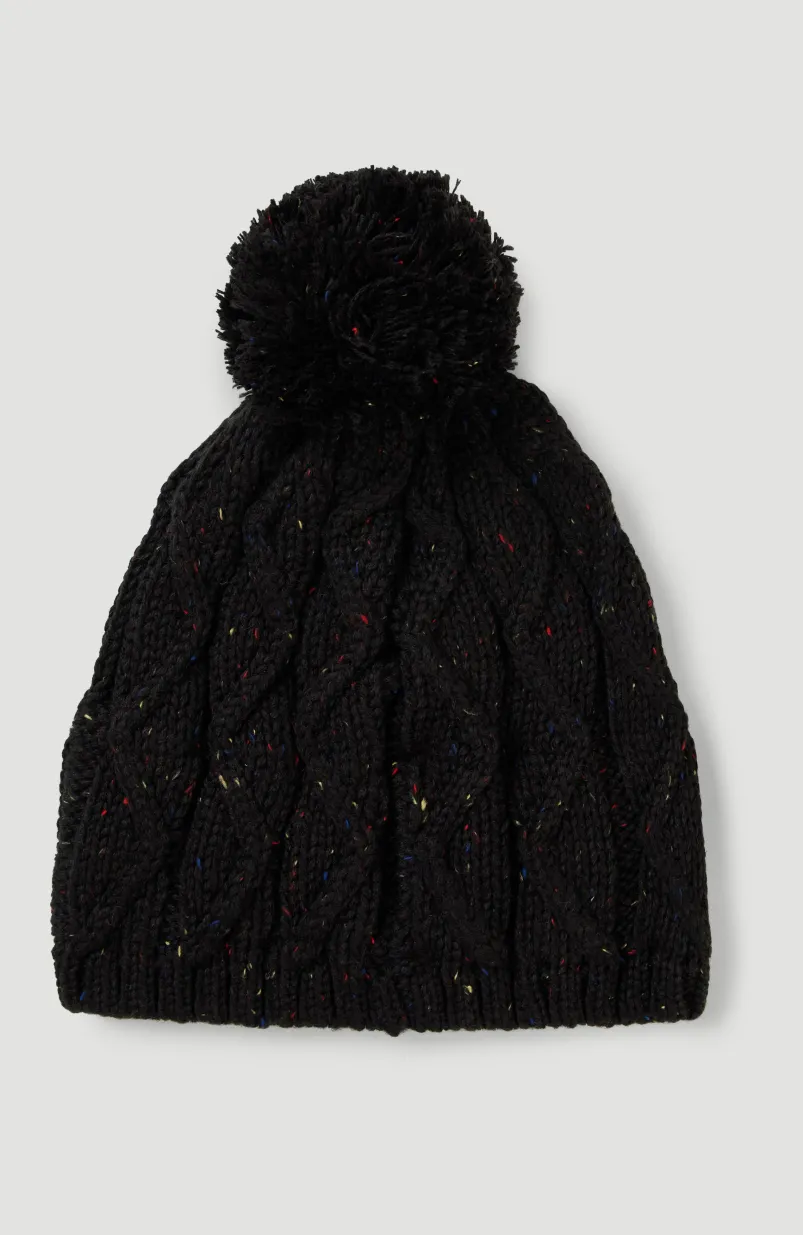 Muts Nora | Black Out